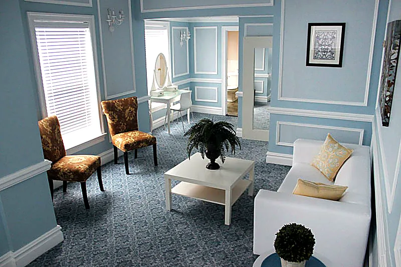 Long Island Venue, Suite